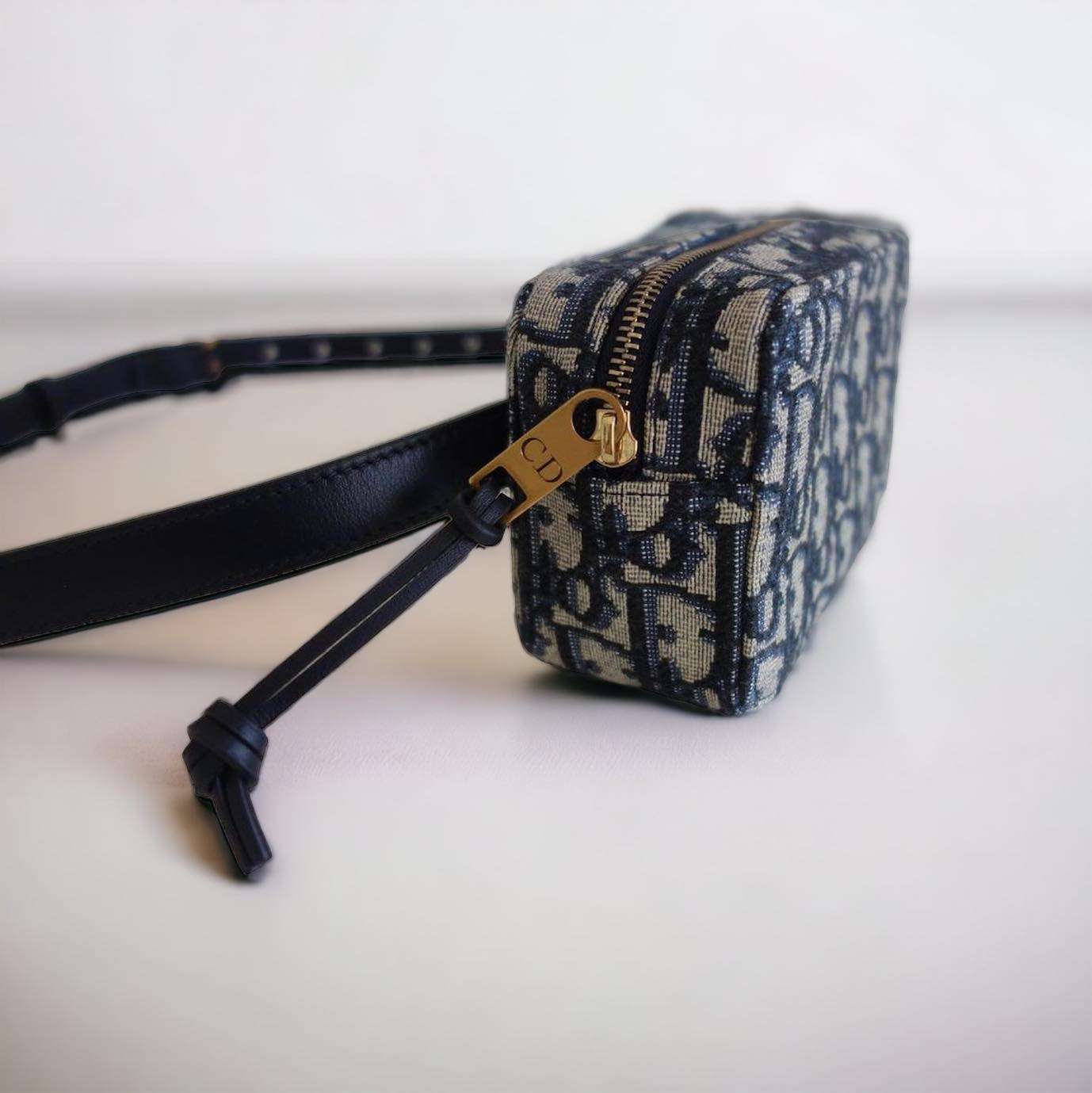Sac ceinture Christian Dior oblique – Image 4