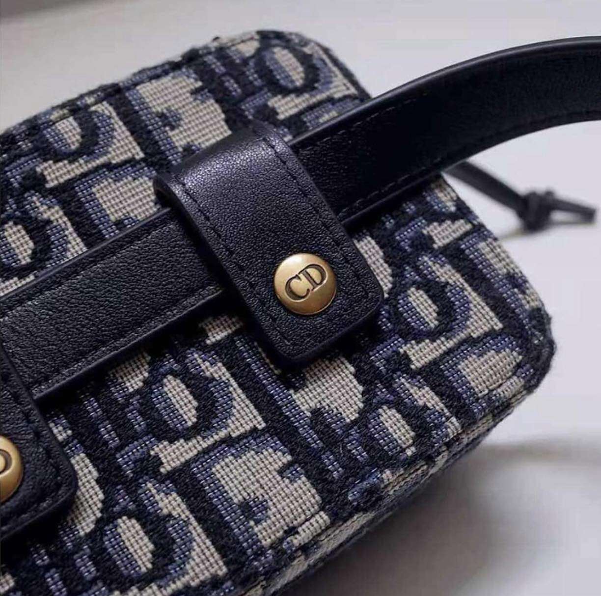Sac ceinture Christian Dior oblique – Image 6