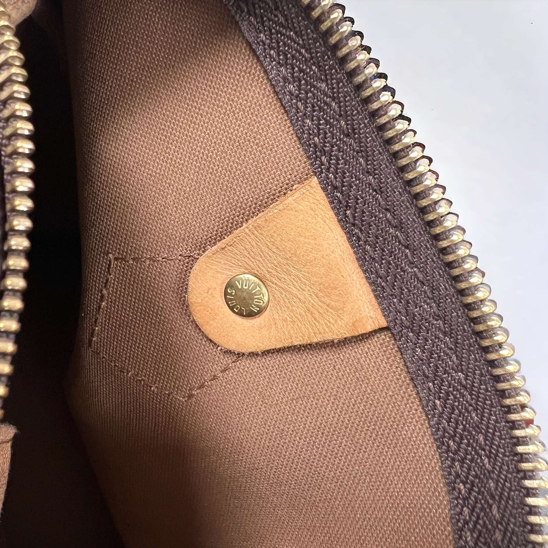 Sac à main Louis Vuitton Speedy 30 monogramme marron – Image 13