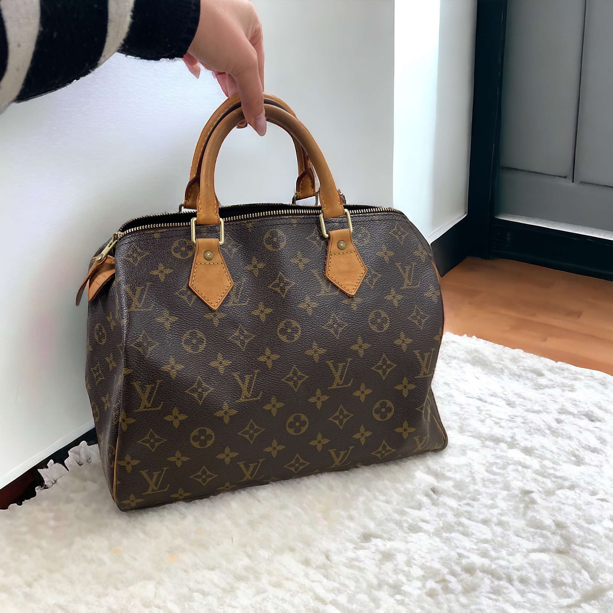 Sac à main Louis Vuitton Speedy 30 monogramme marron – Image 5