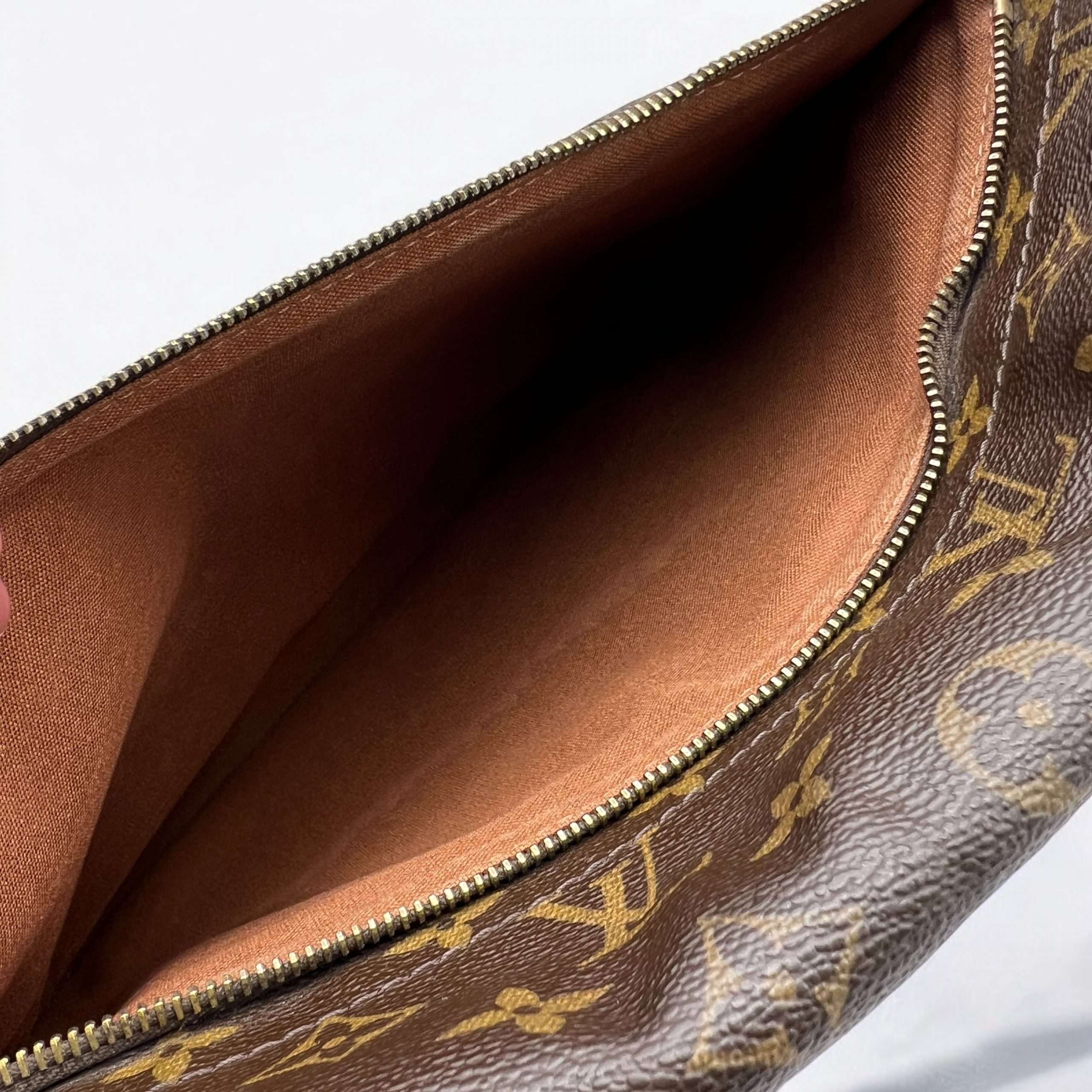 Sac bandoulière Louis Vuitton Messenger marron – Image 18