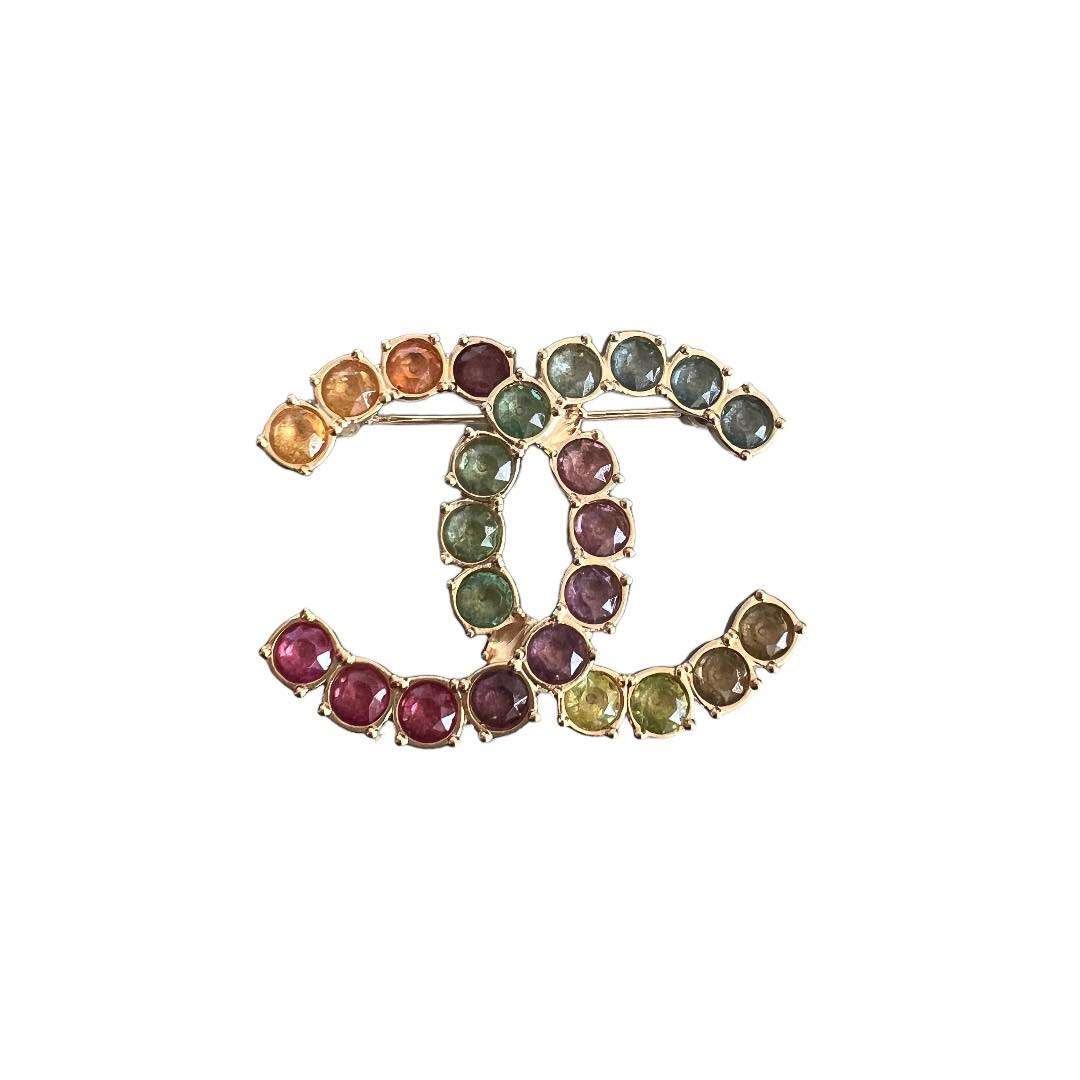 Broche Chanel multicouleurs