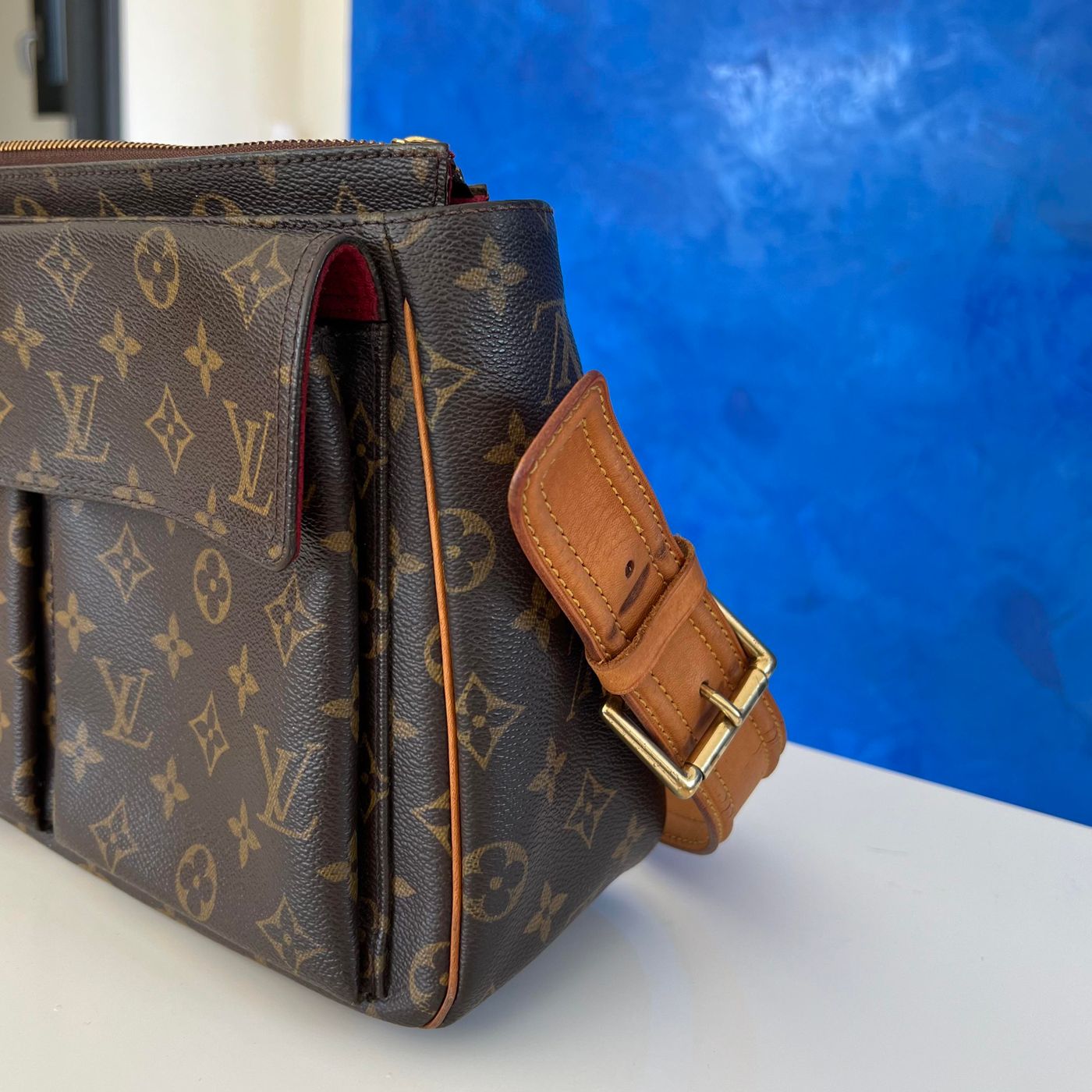 Sac à main Louis Vuitton Viva cité – Image 4