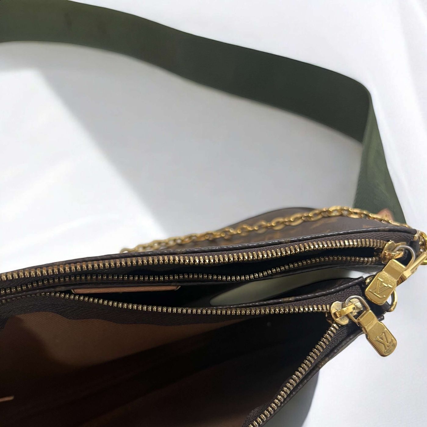 Sac bandoulière Multi-pochette Louis Vuitton – Image 10