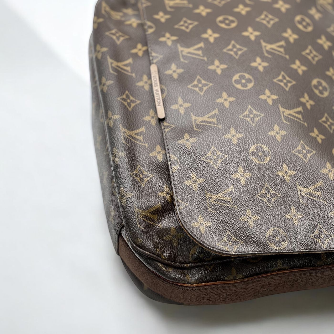 Sac bandoulière Louis Vuitton Messenger marron – Image 13