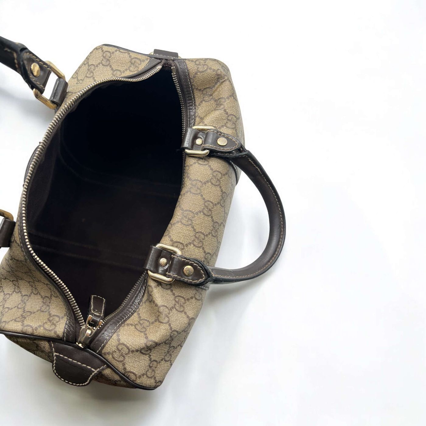 Sac à main Gucci Boston en toile monogram – Image 13