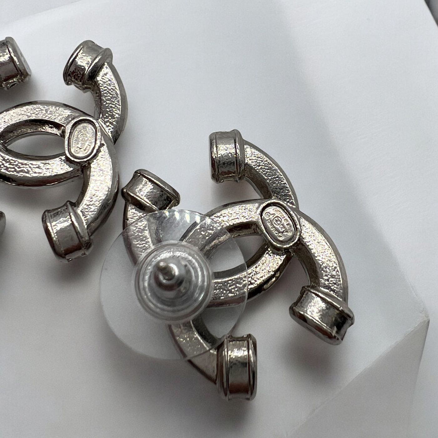 Boucles d'oreilles Chanel – Image 5