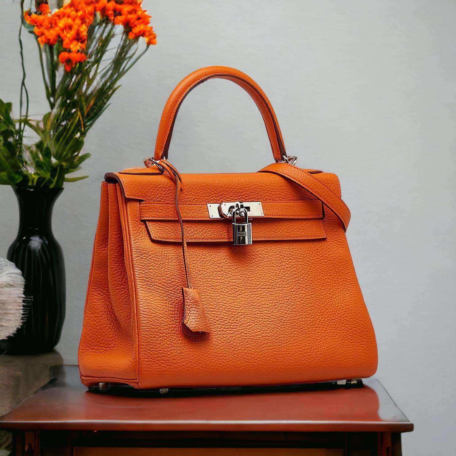 Sac Hermès Kelly 28 orange – Image 2