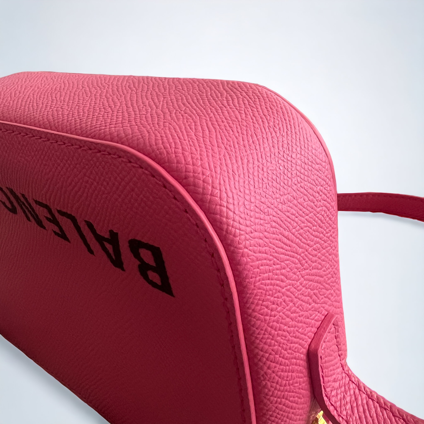 Sac Balenciaga camera rose – Image 9