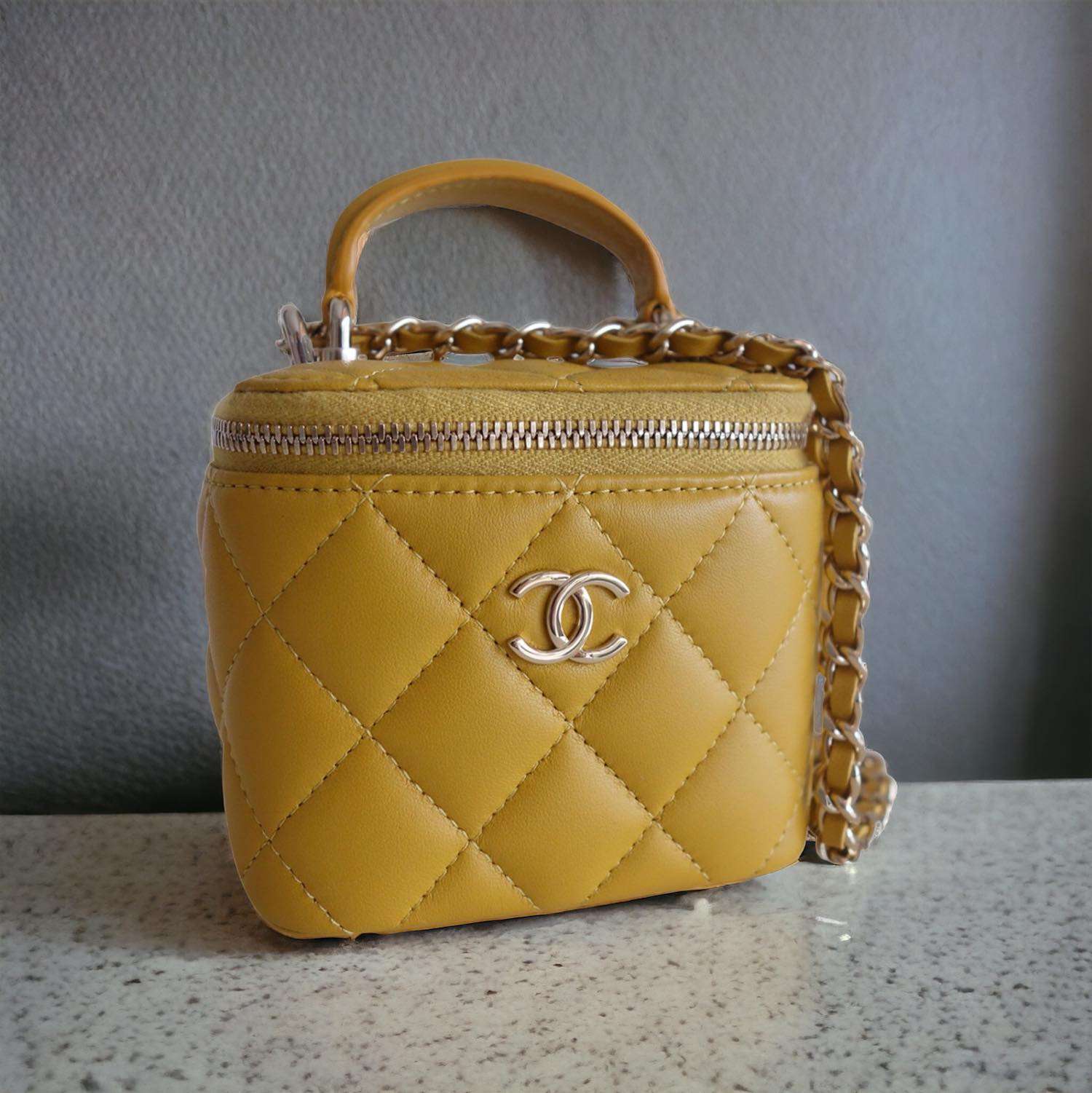Sac Chanel mini jaune – Image 3