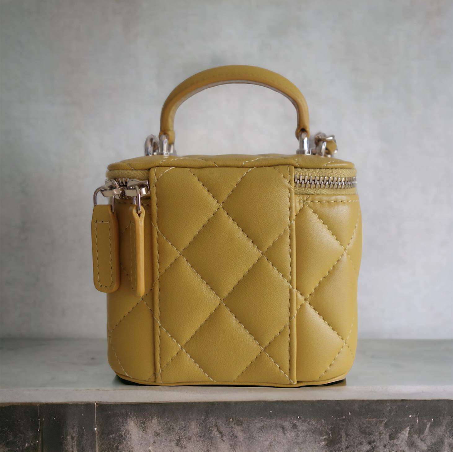 Sac Chanel mini jaune – Image 5