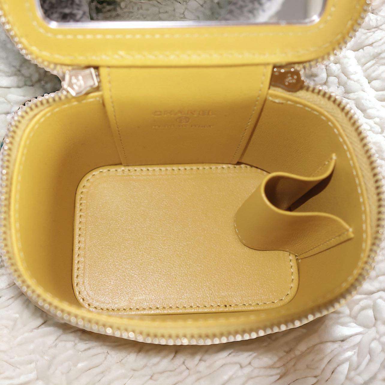 Sac Chanel mini jaune – Image 9