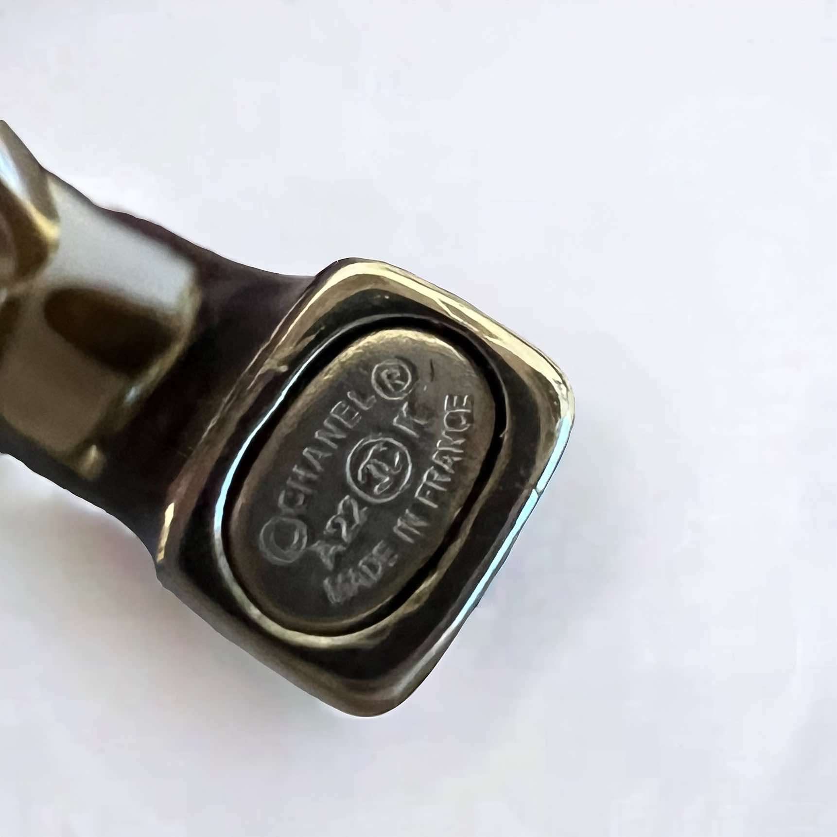 Boucles d'oreilles Chanel pendantes tricolores – Image 6