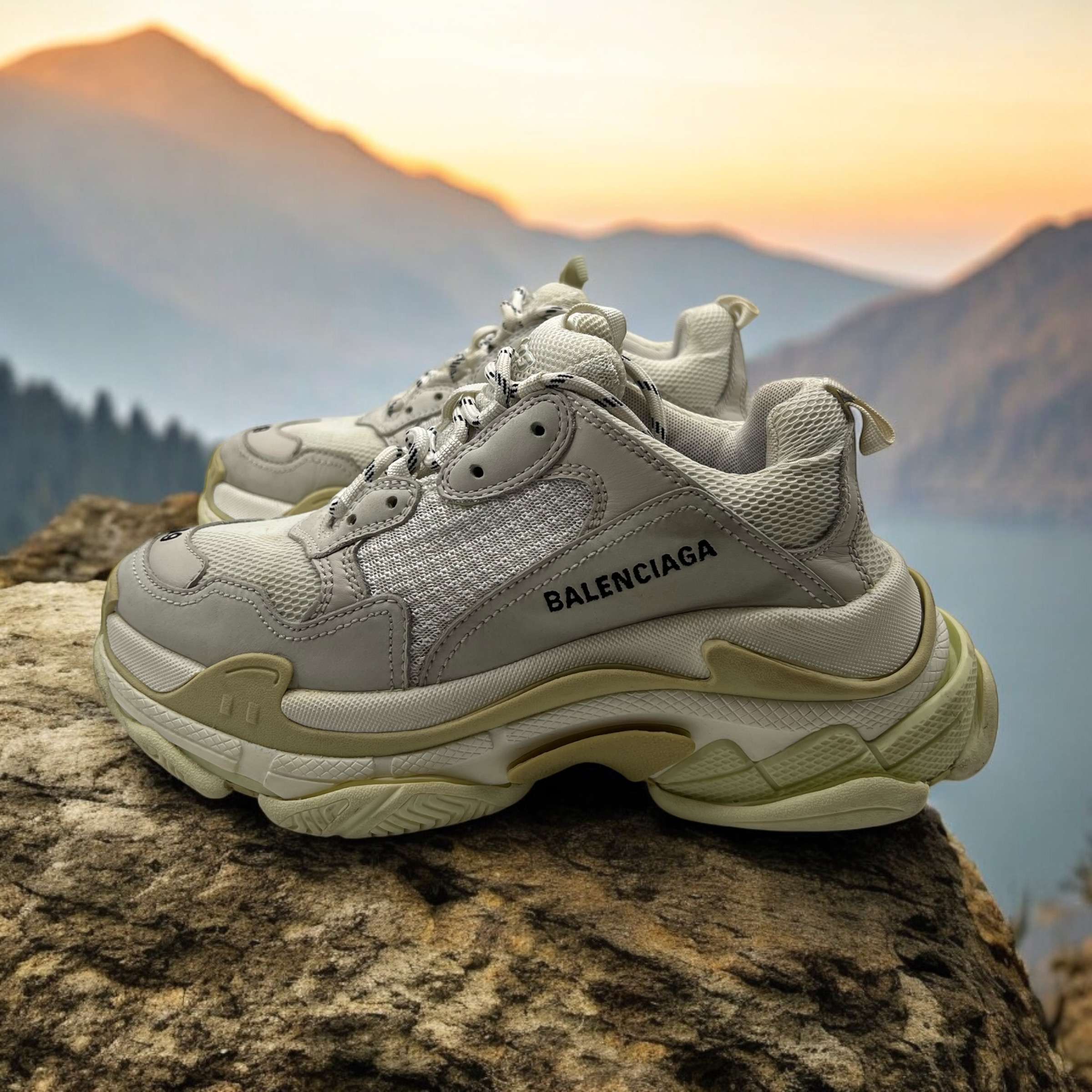 Sneakers triple s Balenciaga T39 – Image 2