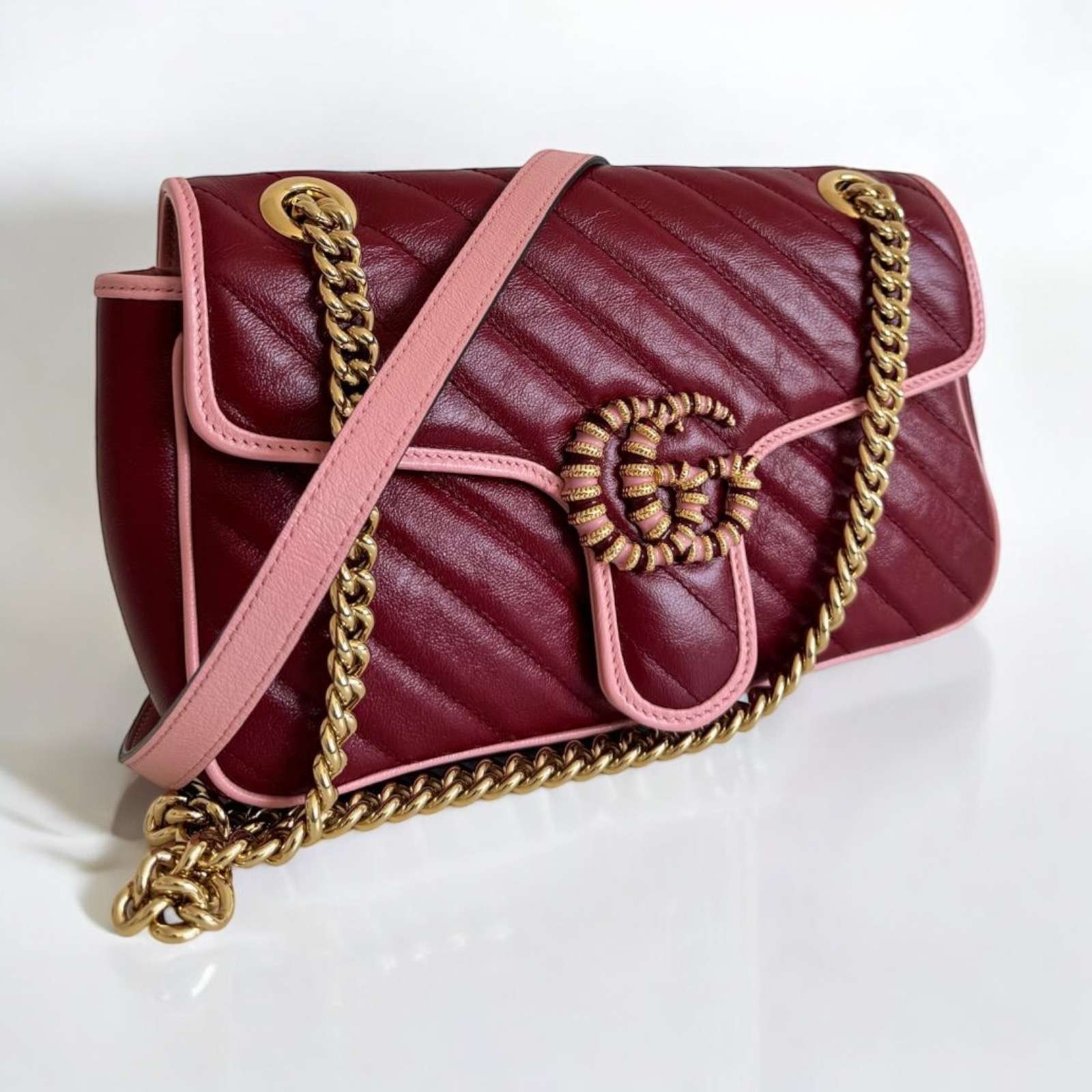 Sac bandoulière Marmont Gucci Bordeaux et rose – Image 4