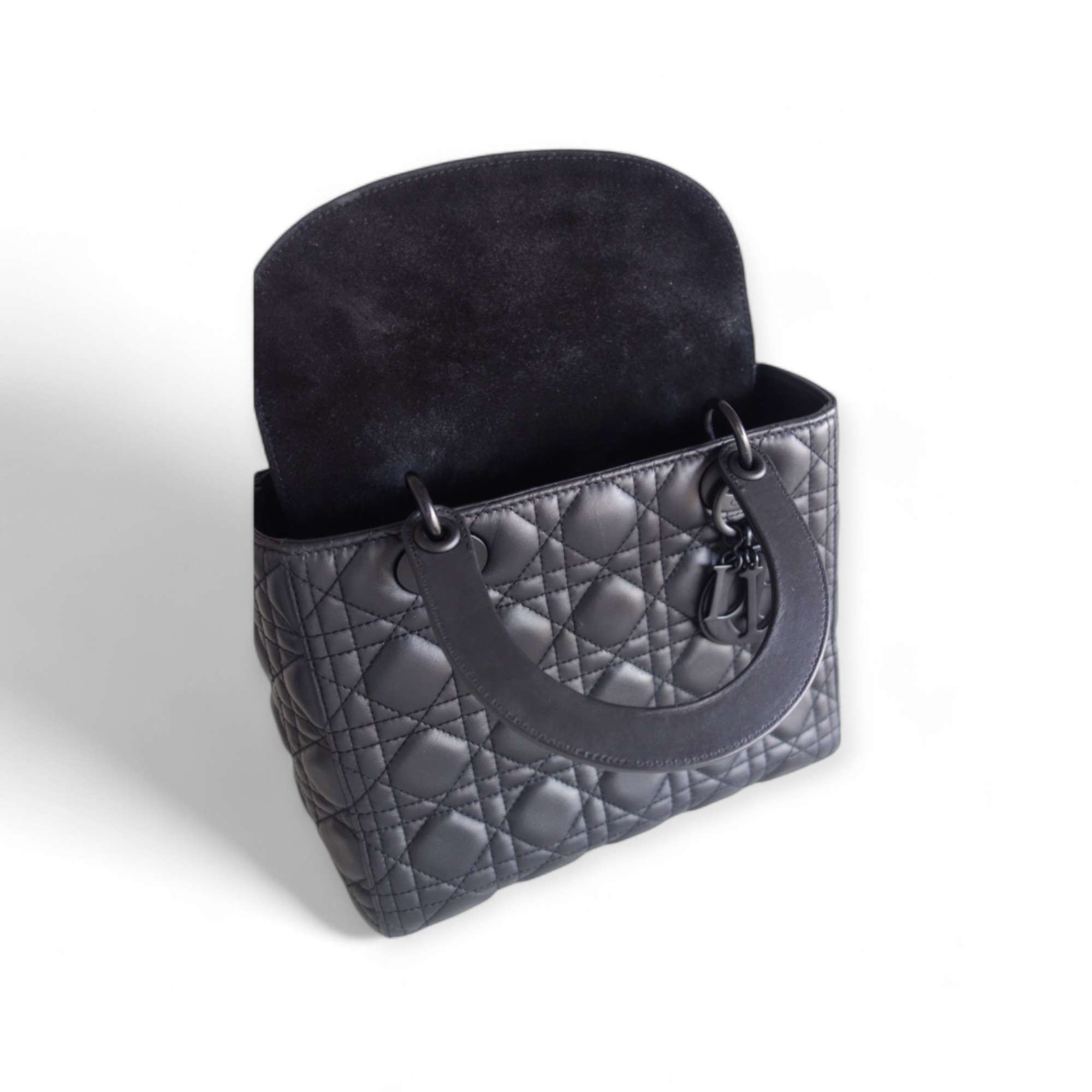 Sac Lady Dior Ultra Matte Medium noir – Image 8